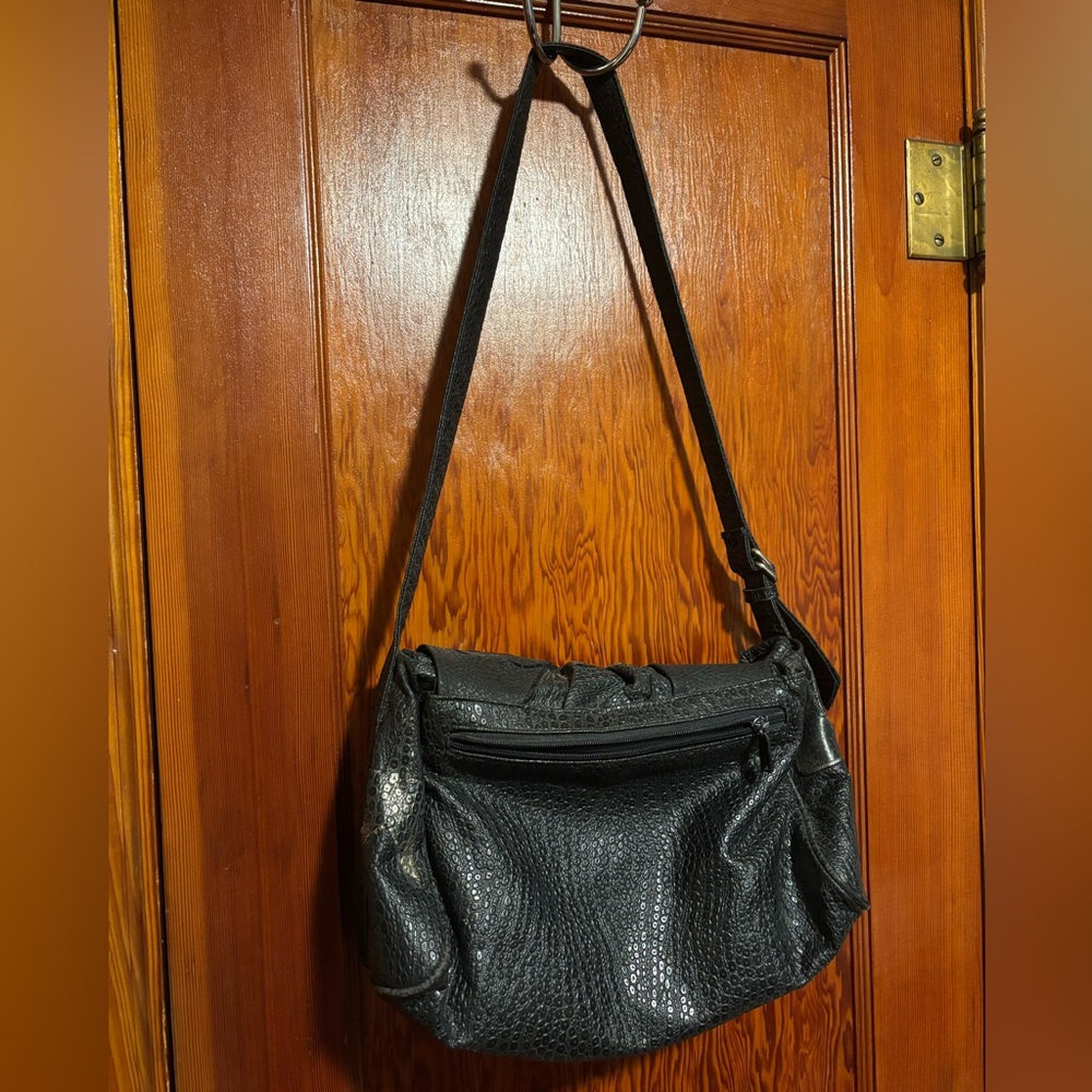 ALENTINO NAS VINTAGE 80s Black Faux Leather Shoulder Bag - Picture 7 of 7